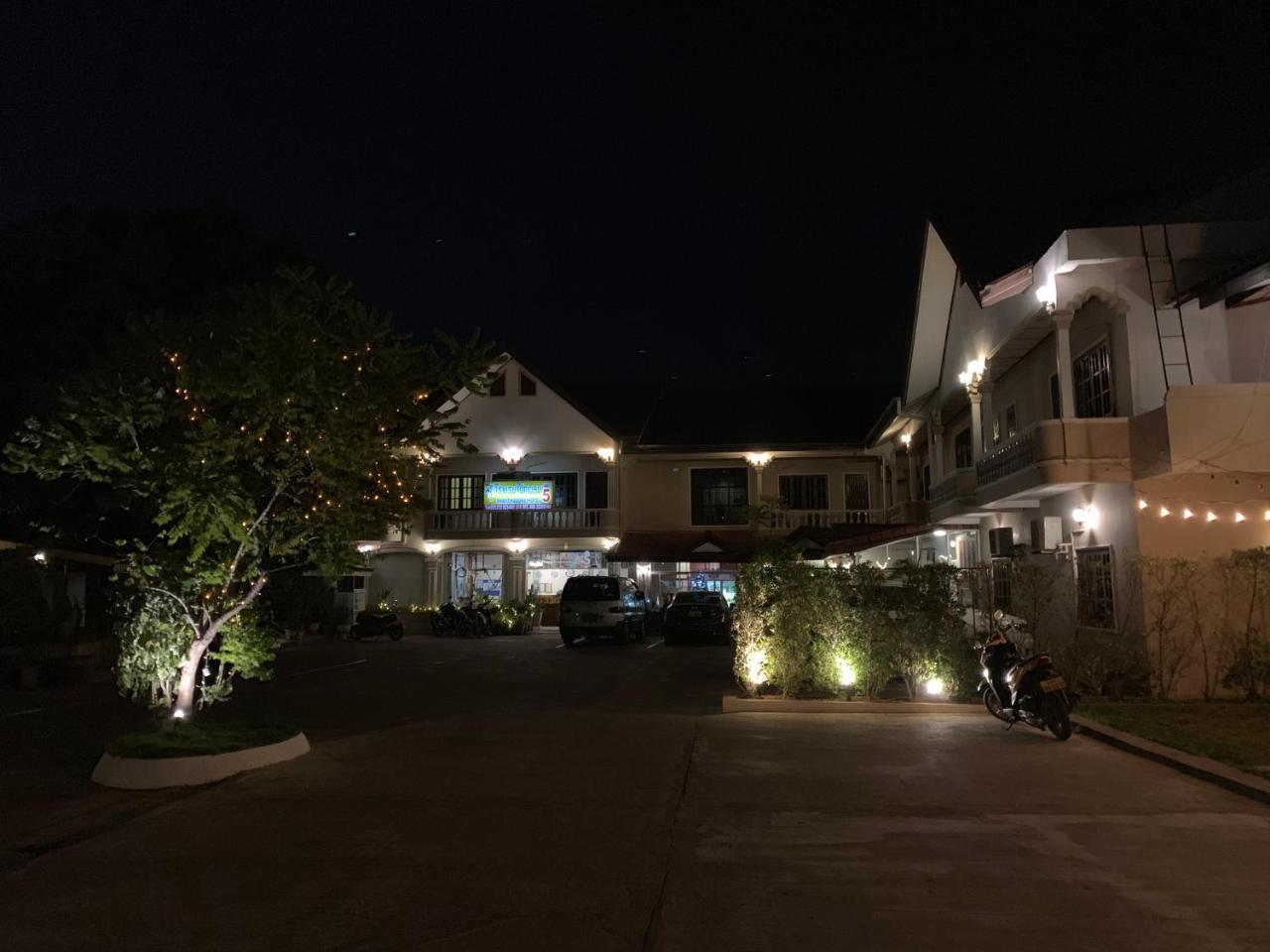 Phaythavone Hotel Pakse Extérieur photo